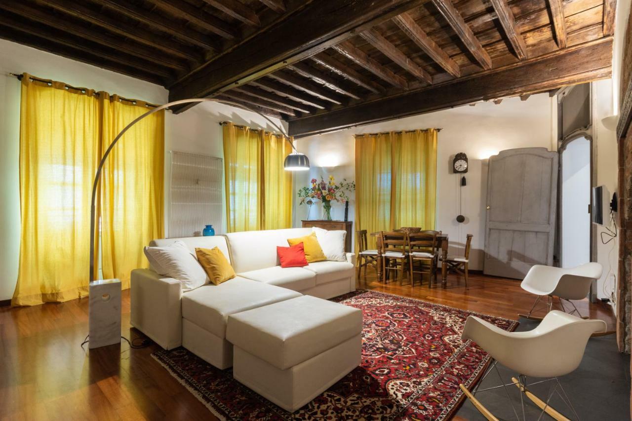 Moleloca - La Casa Del Toro Turin Exteriör bild
