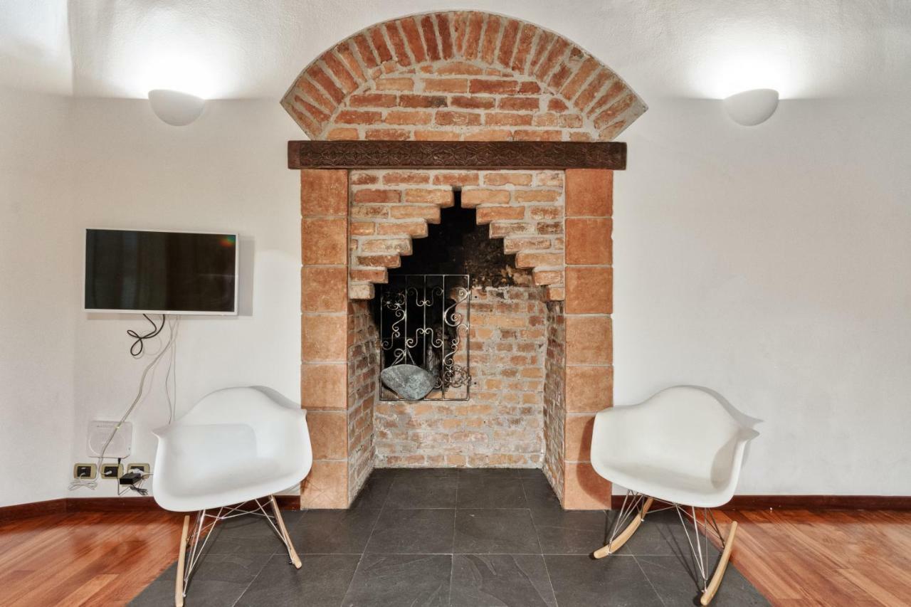 Moleloca - La Casa Del Toro Turin Exteriör bild